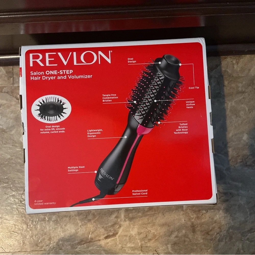 Revlon Salon One-Step Hair Dryer and Volumizer in Black and Pink